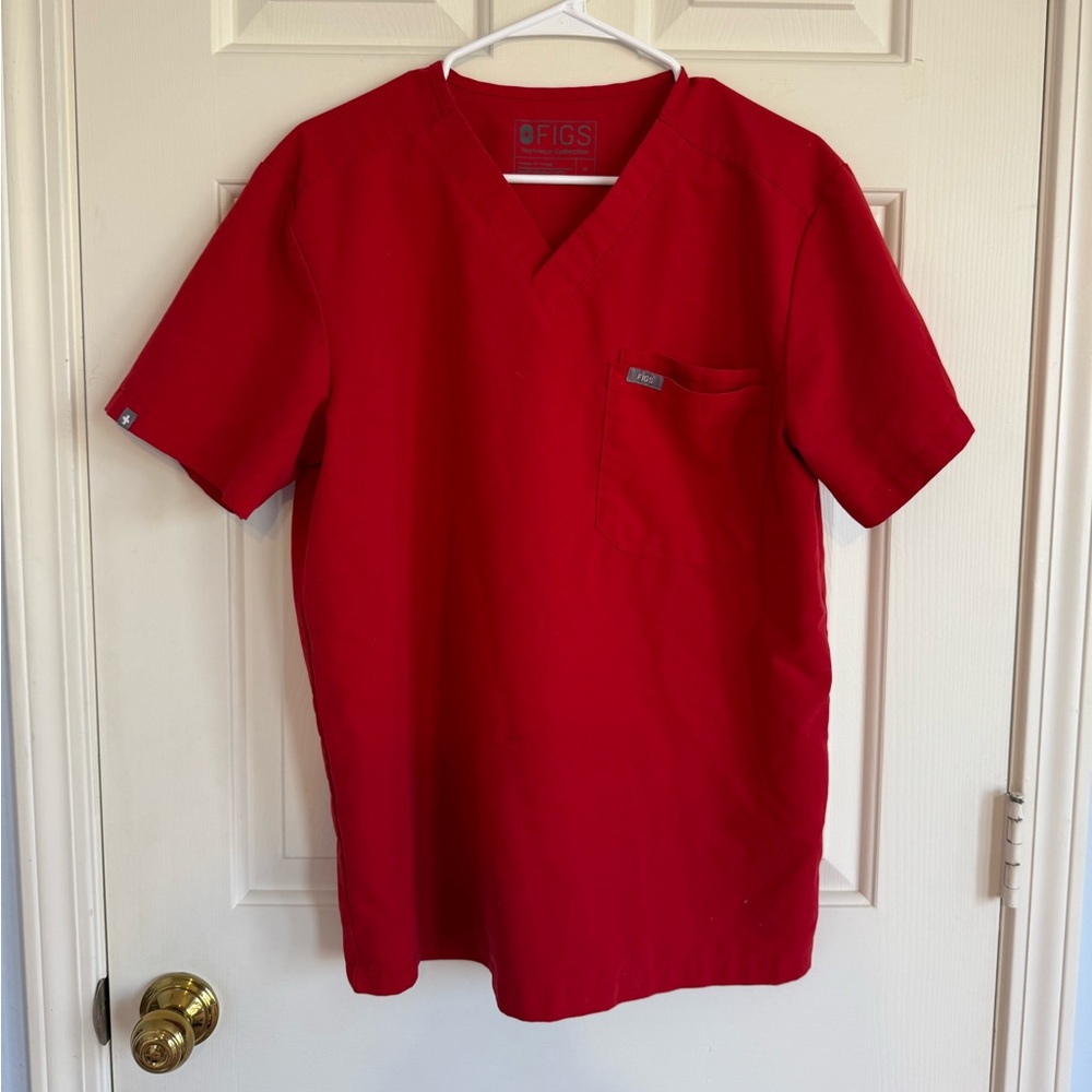 Figs scrub top